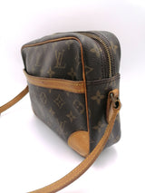 Monogram Canvas Trocadéro 27 taske fra brand: LOUIS VUITTON - We Do Vintage