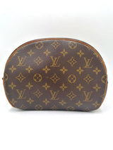 Monogram Canvas Blois taske fra brand: LOUIS VUITTON - We Do Vintage