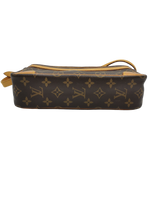 Monogram Canvas Trocadéro 27 taske fra brand: LOUIS VUITTON - We Do Vintage