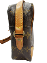 Monogram Canvas Trocadéro 27 taske fra brand: LOUIS VUITTON - We Do Vintage