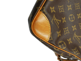 Monogram Canvas Trocadéro 27 taske fra brand: LOUIS VUITTON - We Do Vintage