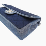 Limited Edition Medium Denim Flap Bag taske fra brand: CHANEL - We Do Vintage