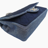 Limited Edition Medium Denim Flap Bag taske fra brand: CHANEL - We Do Vintage