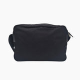 Sort nylon crossbody taske fra brand: PRADA - We Do Vintage