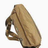 GRØN NYLON CROSSBODY taske fra brand: PRADA - We Do Vintage