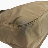 GRØN NYLON CROSSBODY taske fra brand: PRADA - We Do Vintage