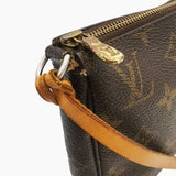 MONOGRAM CANVAS POCHETTE ACCESSOIRES taske fra brand: LOUIS VUITTON - We Do Vintage