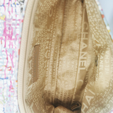 Watercolor canvas flap bag small taske fra brand: CHANEL - We Do Vintage