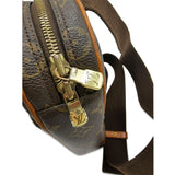 Monogram Canvas Pochette Gange taske fra brand: LOUIS VUITTON - We Do Vintage