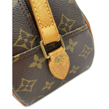 Monogram Canvas Blois taske fra brand: LOUIS VUITTON - We Do Vintage