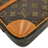 Monogram Canvas Trocadéro 27 taske fra brand: LOUIS VUITTON - We Do Vintage