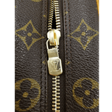 Monogram Canvas Blois taske fra brand: LOUIS VUITTON - We Do Vintage