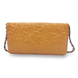 Orange Camellia patent flap bag taske fra brand: CHANEL - We Do Vintage