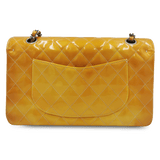 Orange Patent Classic flap medium taske fra brand: CHANEL - We Do Vintage