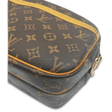 Monogram Canvas Reporter PM taske fra brand: LOUIS VUITTON - We Do Vintage