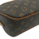 Monogram Canvas Blois taske fra brand: LOUIS VUITTON - We Do Vintage