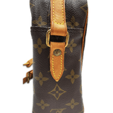 Monogram Coated Canvas Trocadéro 30 taske fra brand: LOUIS VUITTON - We Do Vintage