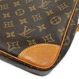 Monogram Coated Canvas Trocadéro 30 taske fra brand: LOUIS VUITTON - We Do Vintage
