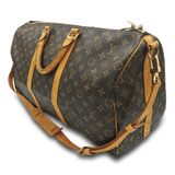 Monogram Canvas Keepall Bandouliere 50 taske fra brand: LOUIS VUITTON - We Do Vintage