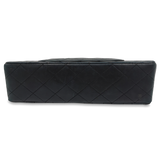 Sort Classic flap medium taske fra brand: CHANEL - We Do Vintage