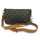 Monogram Canvas Pochette Accessoires m. crossbody rem taske fra brand: LOUIS VUITTON - We Do Vintage