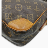 Monogram Canvas Nile MM taske fra brand: LOUIS VUITTON - We Do Vintage