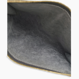 Sort Epi læder Pochette Accessoires taske fra brand: LOUIS VUITTON - We Do Vintage