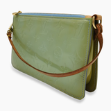Grøn monogram Vernis Lexington Pochette taske fra brand: LOUIS VUITTON - We Do Vintage