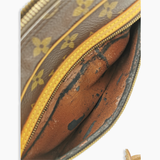 Monogram Canvas Saint Germain taske fra brand: LOUIS VUITTON - We Do Vintage