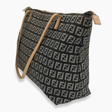 Vintage Zucca Tote taske fra brand: FENDI - We Do Vintage