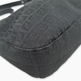 Sort Zucca baguette taske fra brand: FENDI - We Do Vintage