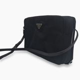 Nylon crossbody taske fra brand: PRADA - We Do Vintage