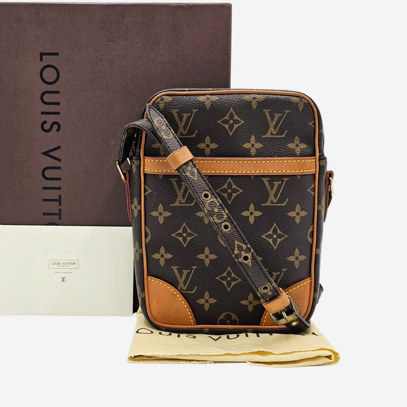 MONOGRAM CANVAS DANUBE