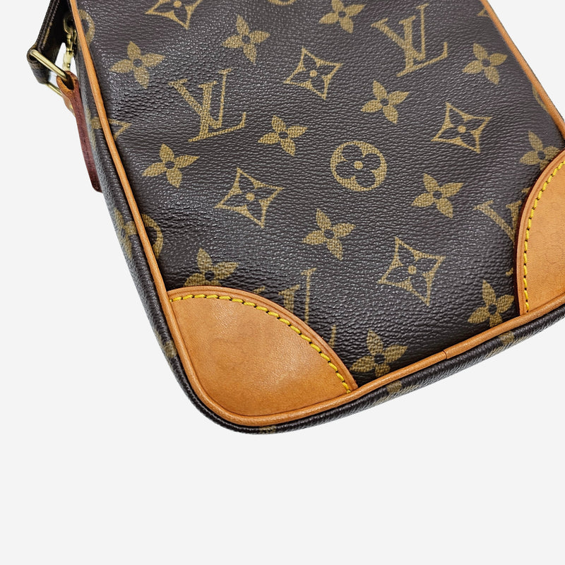 MONOGRAM CANVAS DANUBE