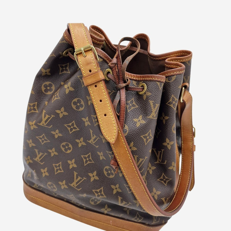 MONOGRAM CANVAS NOÉ