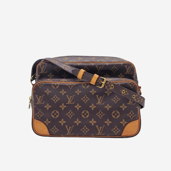 MONOGRAM CANVAS NILE MM