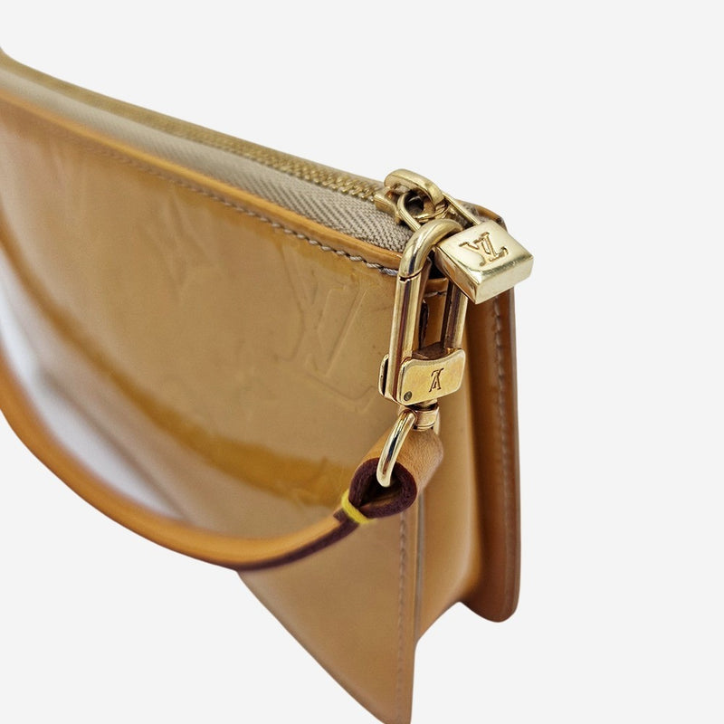 GUL MONOGRAM VERNIS LEXINGTON POCHETTE