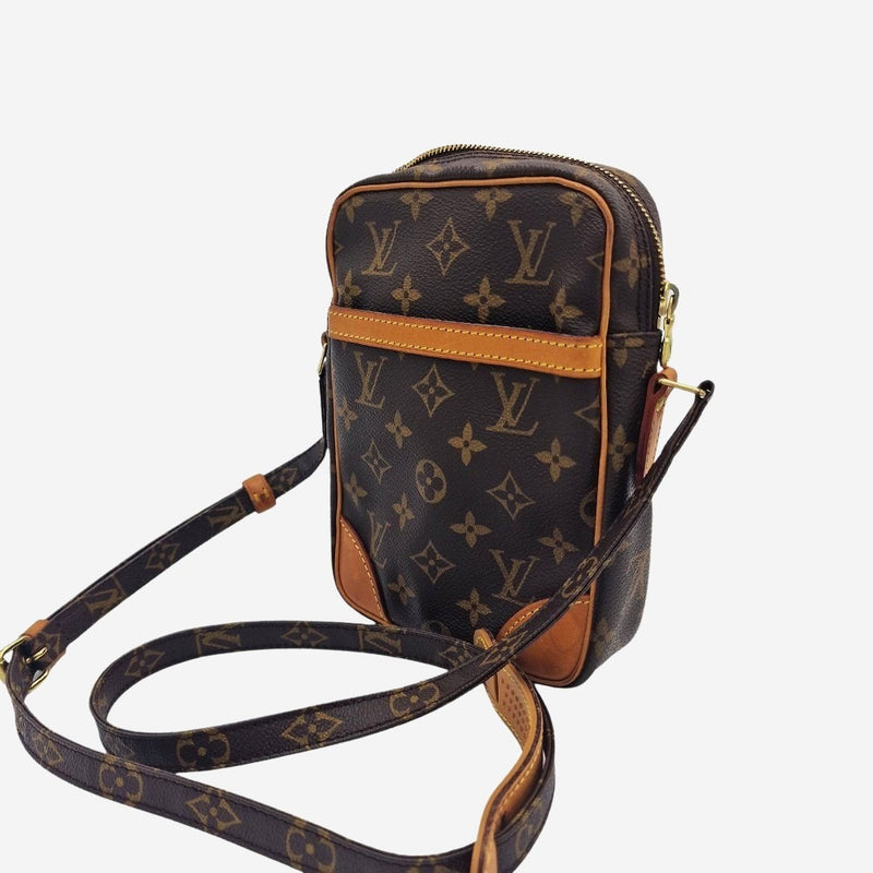 MONOGRAM CANVAS DANUBE