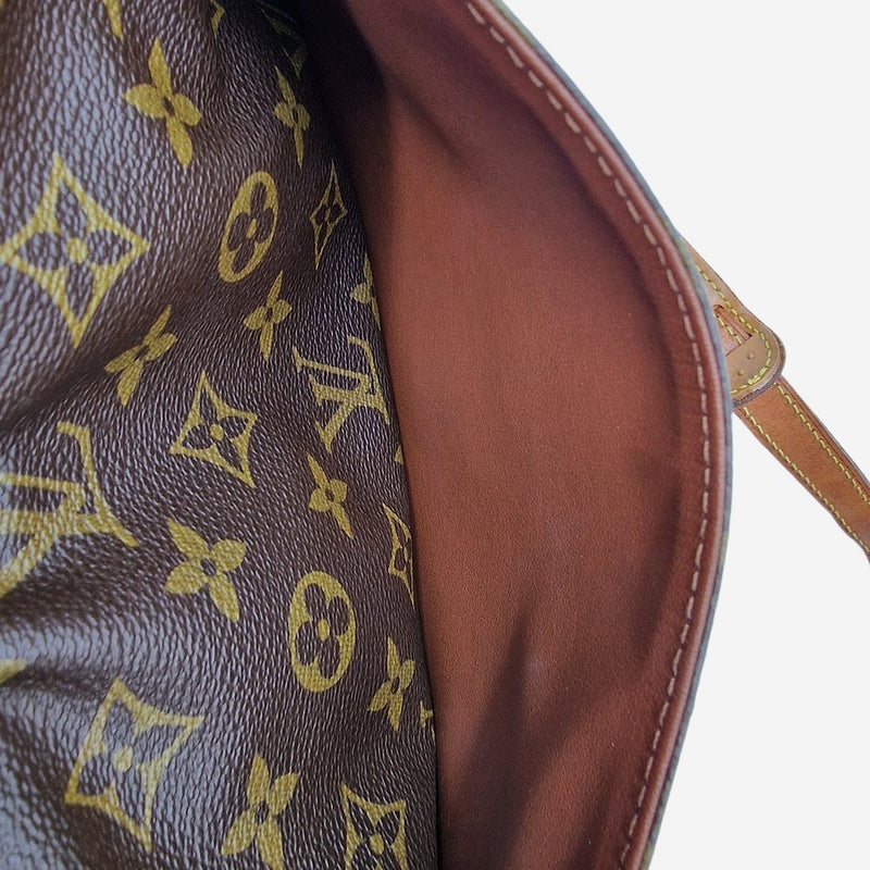 MONOGRAM CANVAS JEUNE FILLE MM
