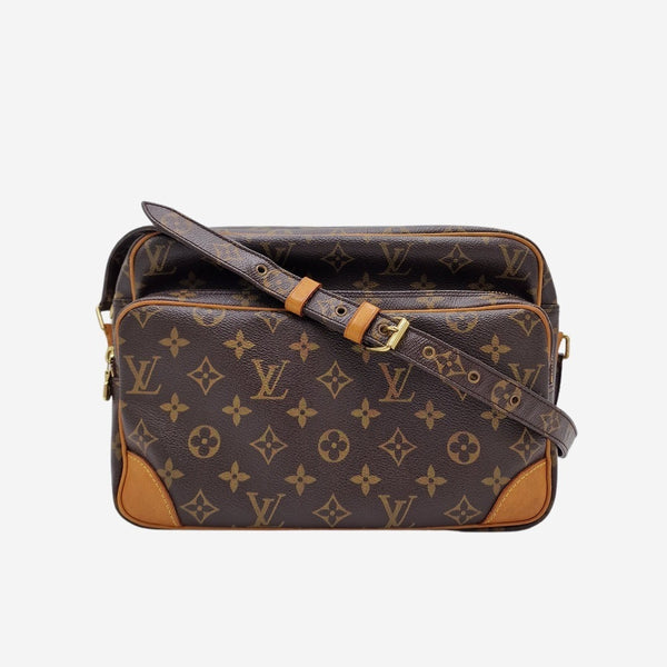MONOGRAM CANVAS NILE MM