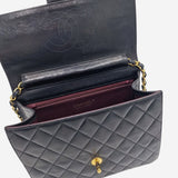 VINTAGE DIAMAND QUILTED FLAP BAG