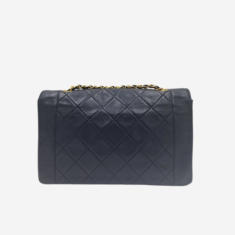 VINTAGE diamant quilted flap bag