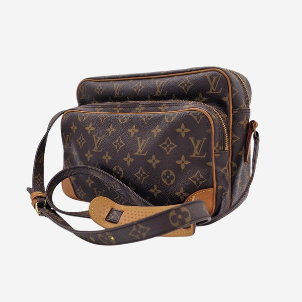 MONOGRAM CANVAS NILE MM