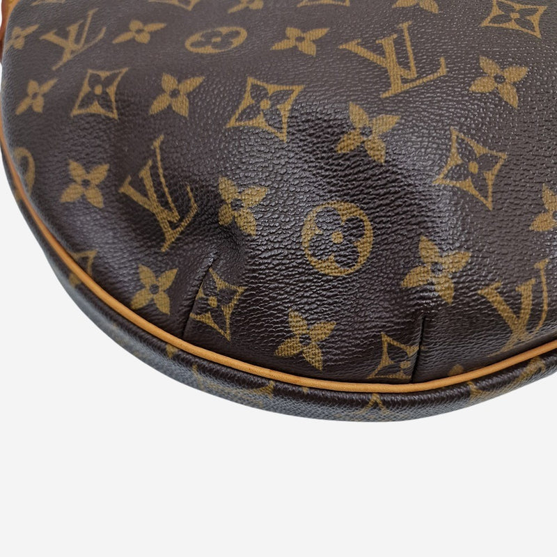 MONOGRAM CANVAS CROISSANT MM