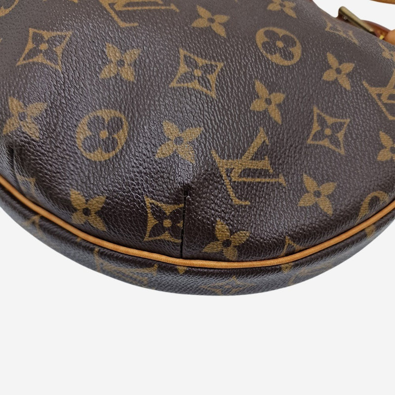 MONOGRAM CANVAS CROISSANT MM