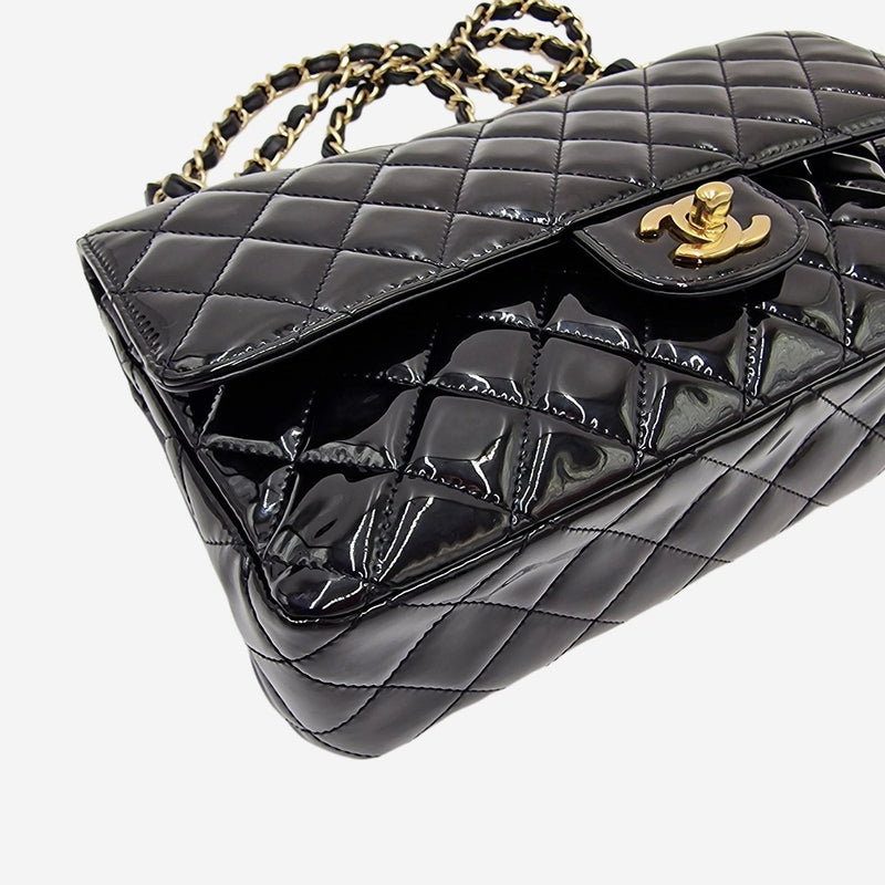 PATENT CLASSIC DOUBLE FLAP MEDIUM