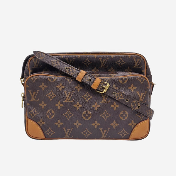 MONOGRAM CANVAS NILE MM