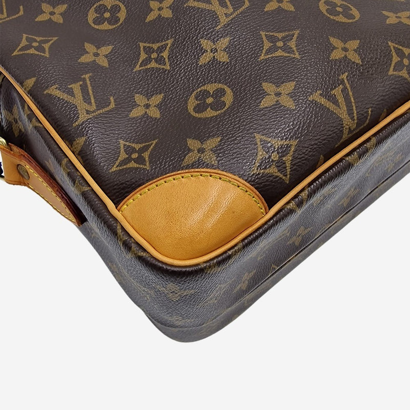 MONOGRAM CANVAS NILE MM