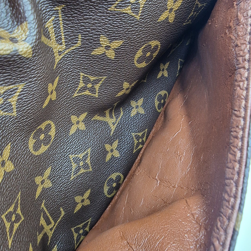 MONOGRAM CANVAS JEUNE FILLE MM