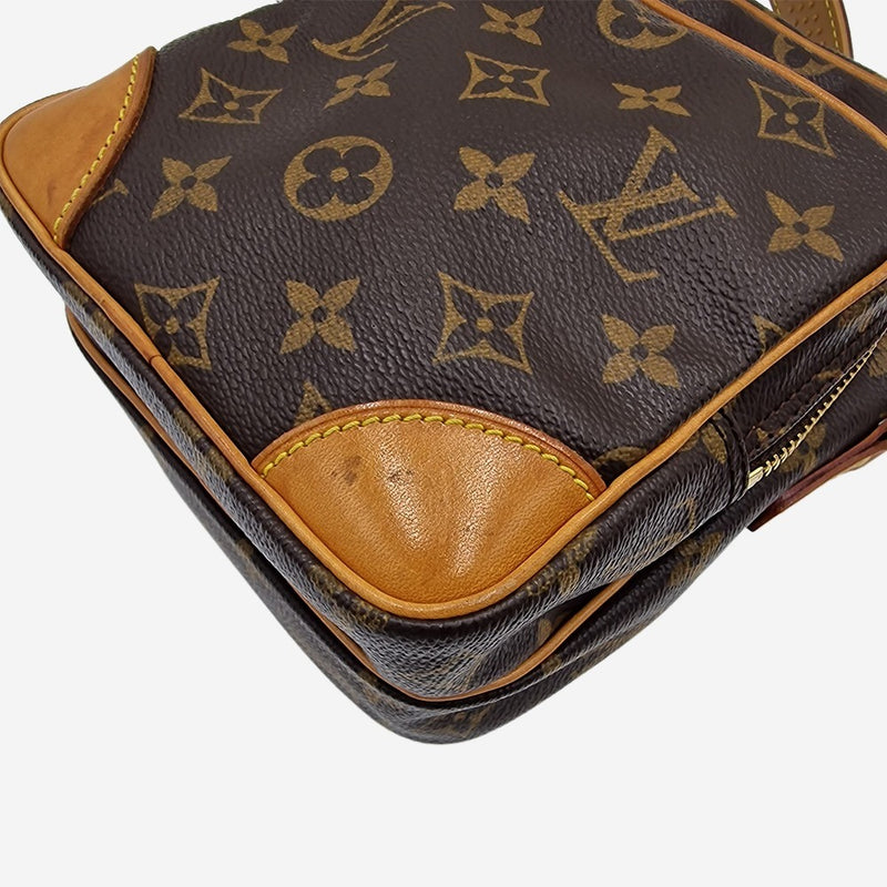 MONOGRAM CANVAS AMAZONE